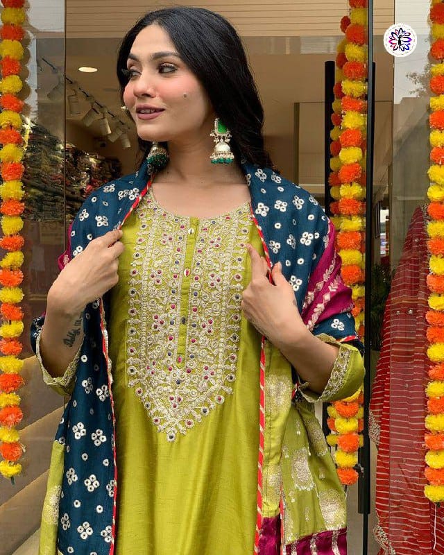 KF 4036 Kalaai Viscose Chanderi Kurti With Bottom Dupatta Wholesale Online